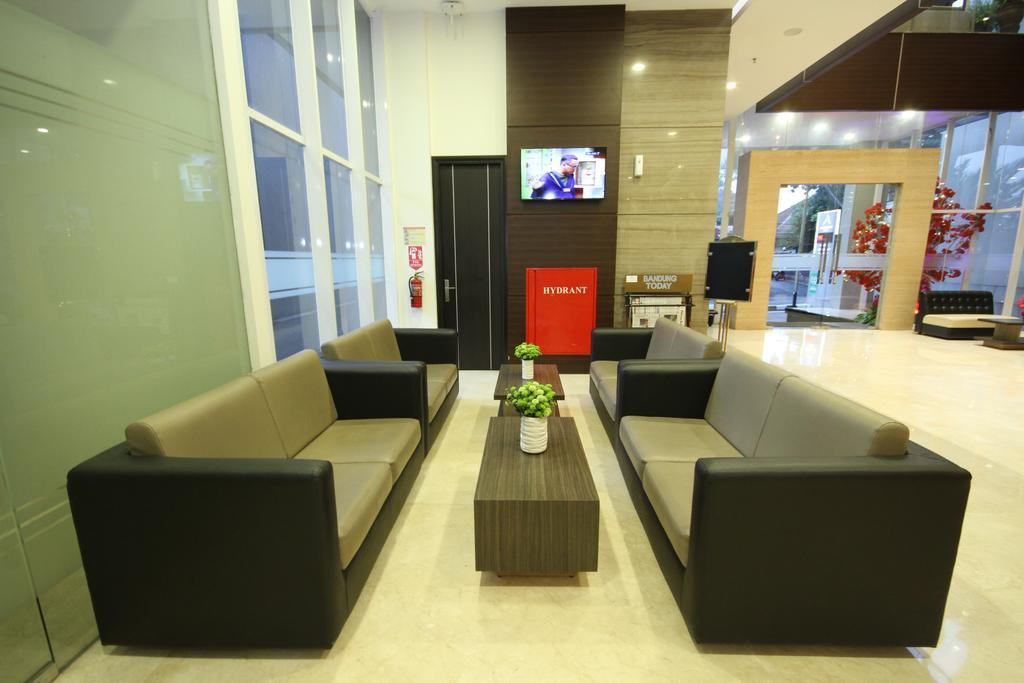 בנדונג Atlantic City Hotel מראה חיצוני תמונה