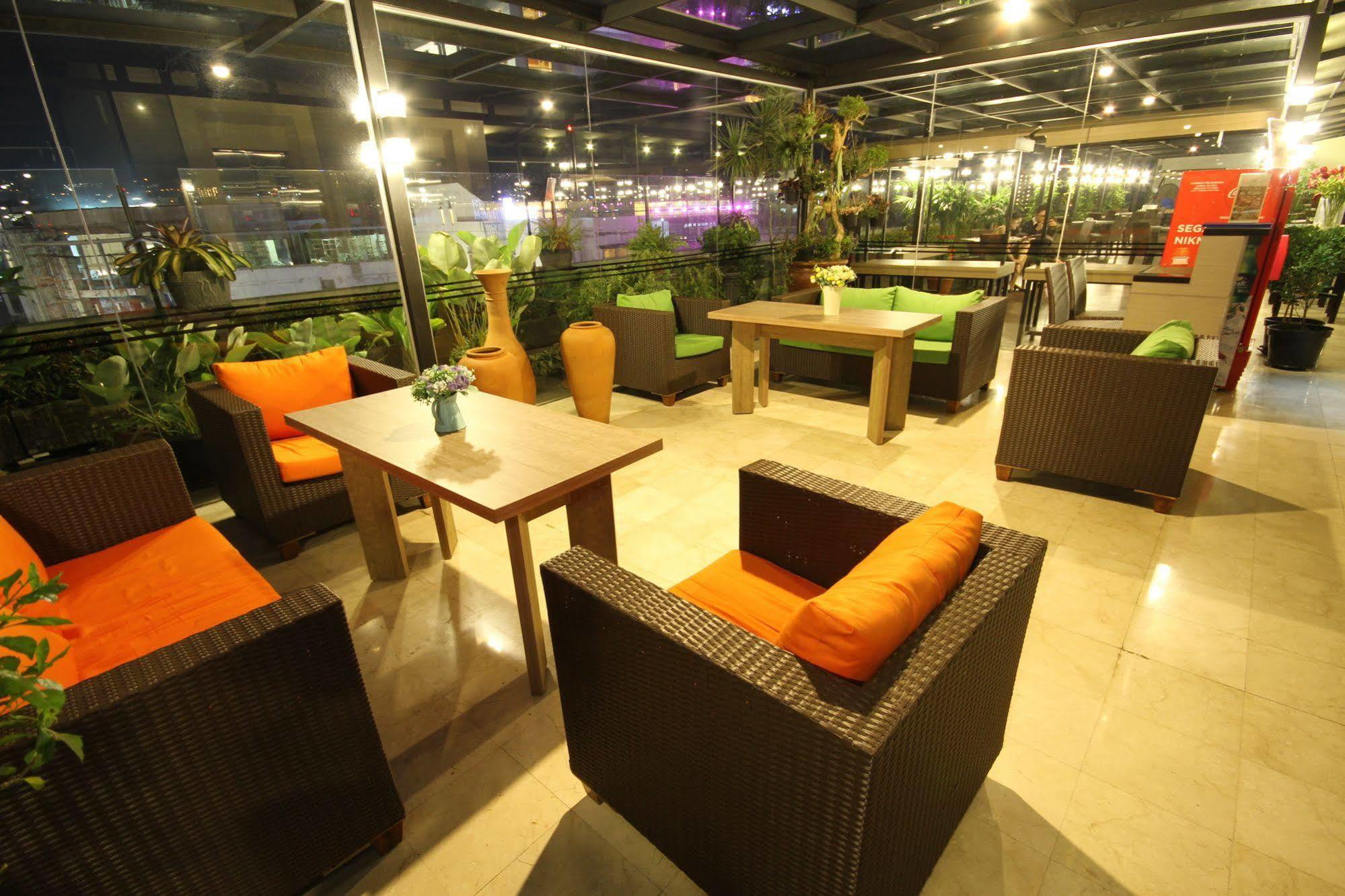 בנדונג Atlantic City Hotel מראה חיצוני תמונה